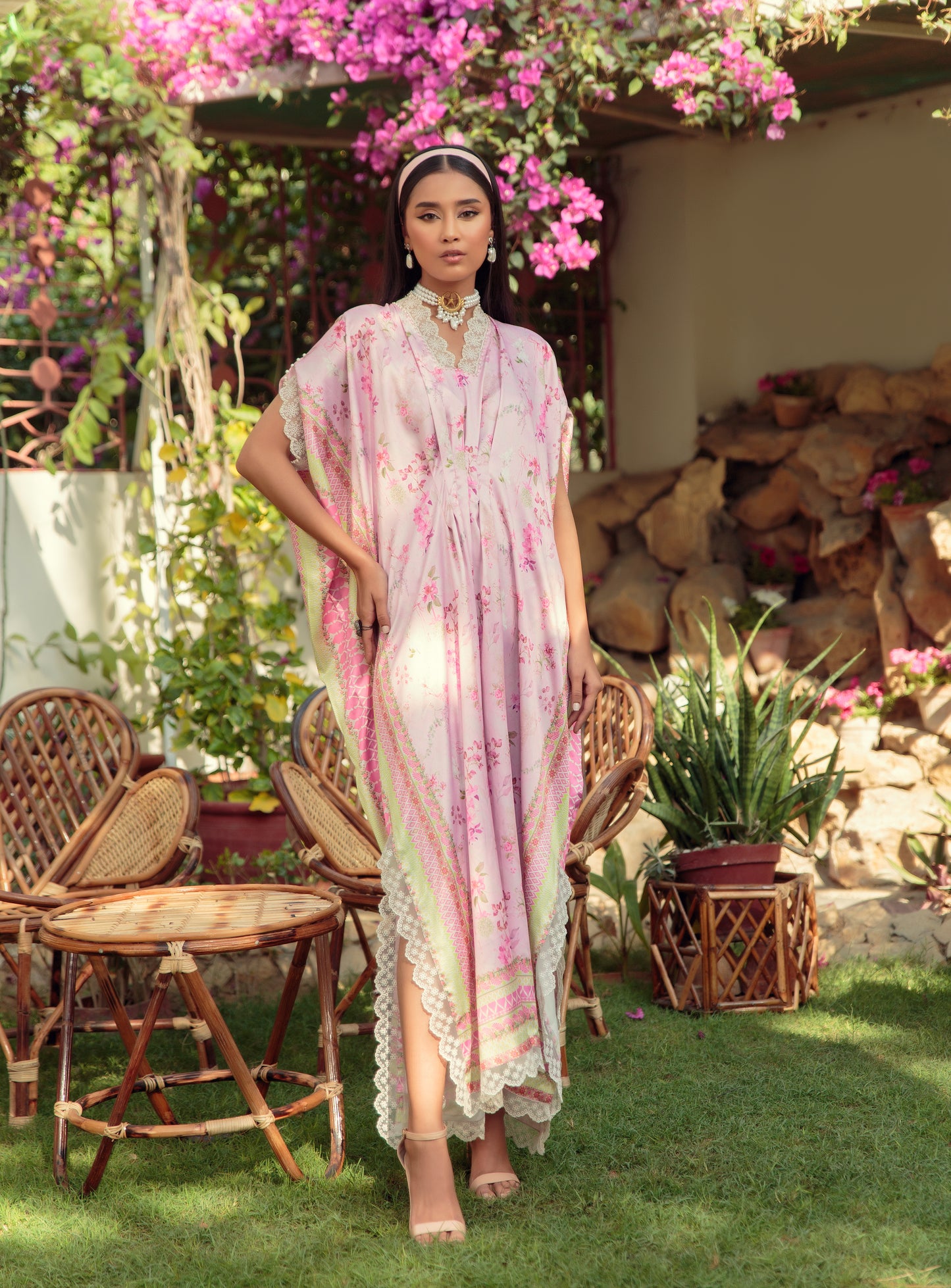 EMB-333 (kaftan)