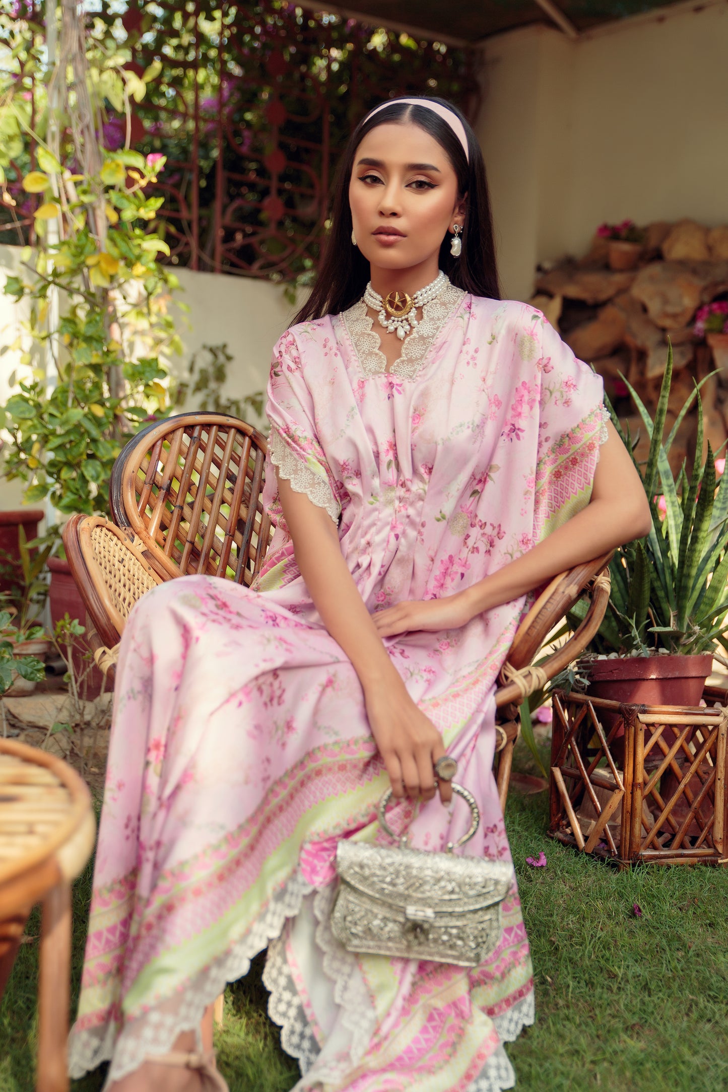 EMB-333 (kaftan)