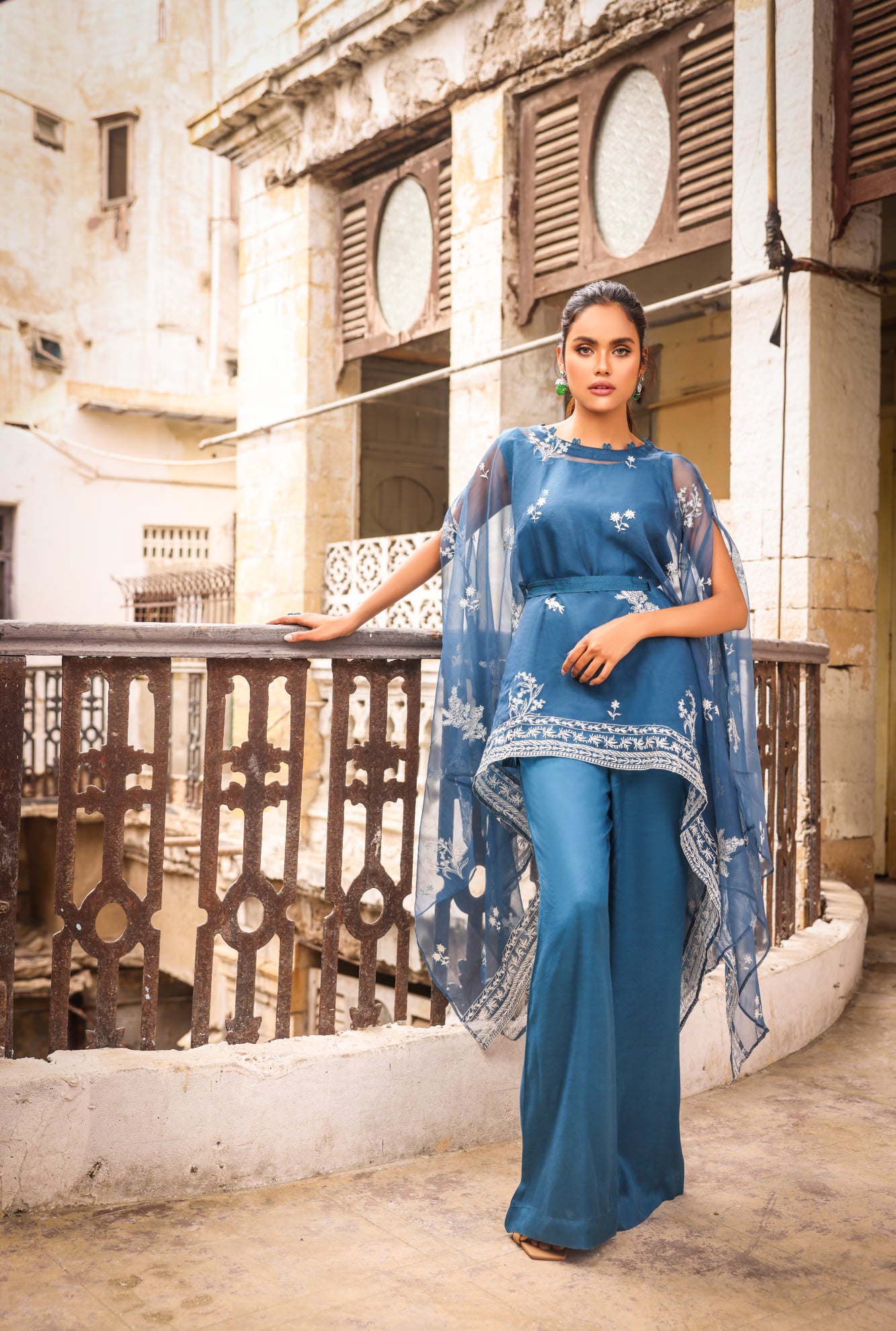 BLUE ORGANZA - EMB 191