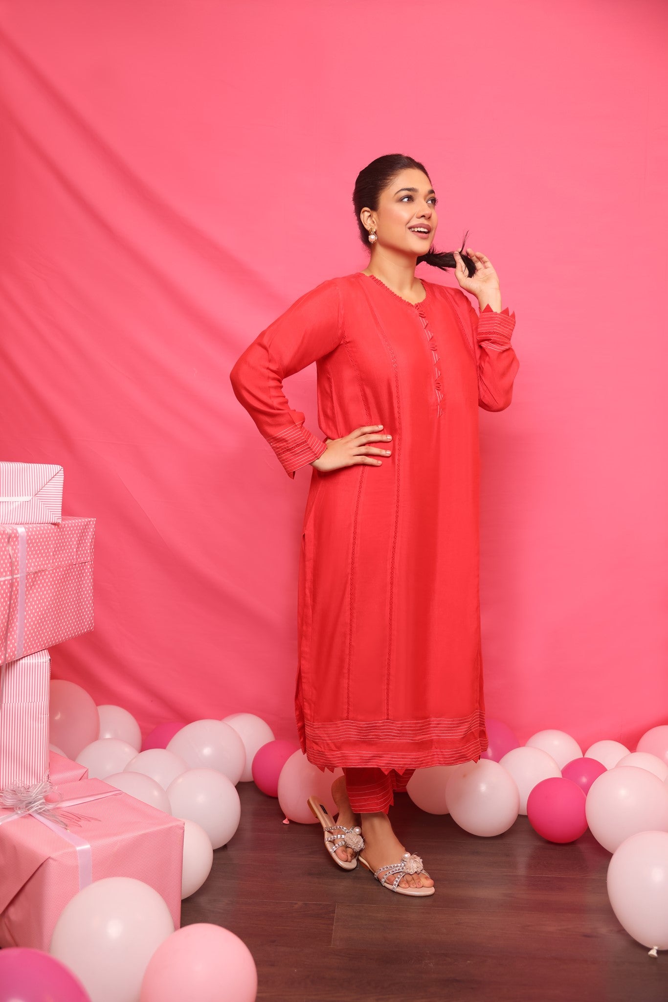 RED COTTON NET LACE LC-05 WP