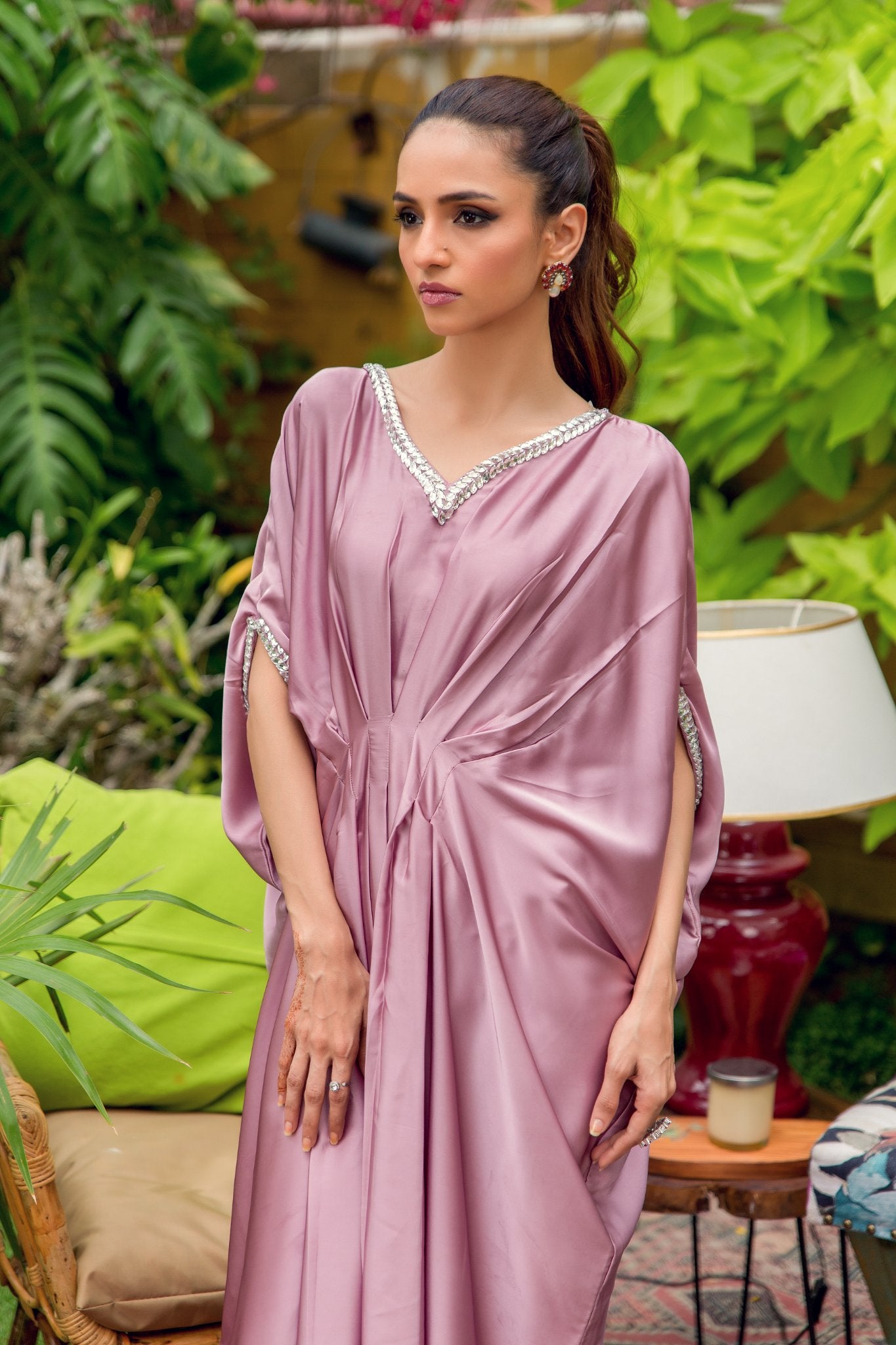 EMB-243 (Kaftan)