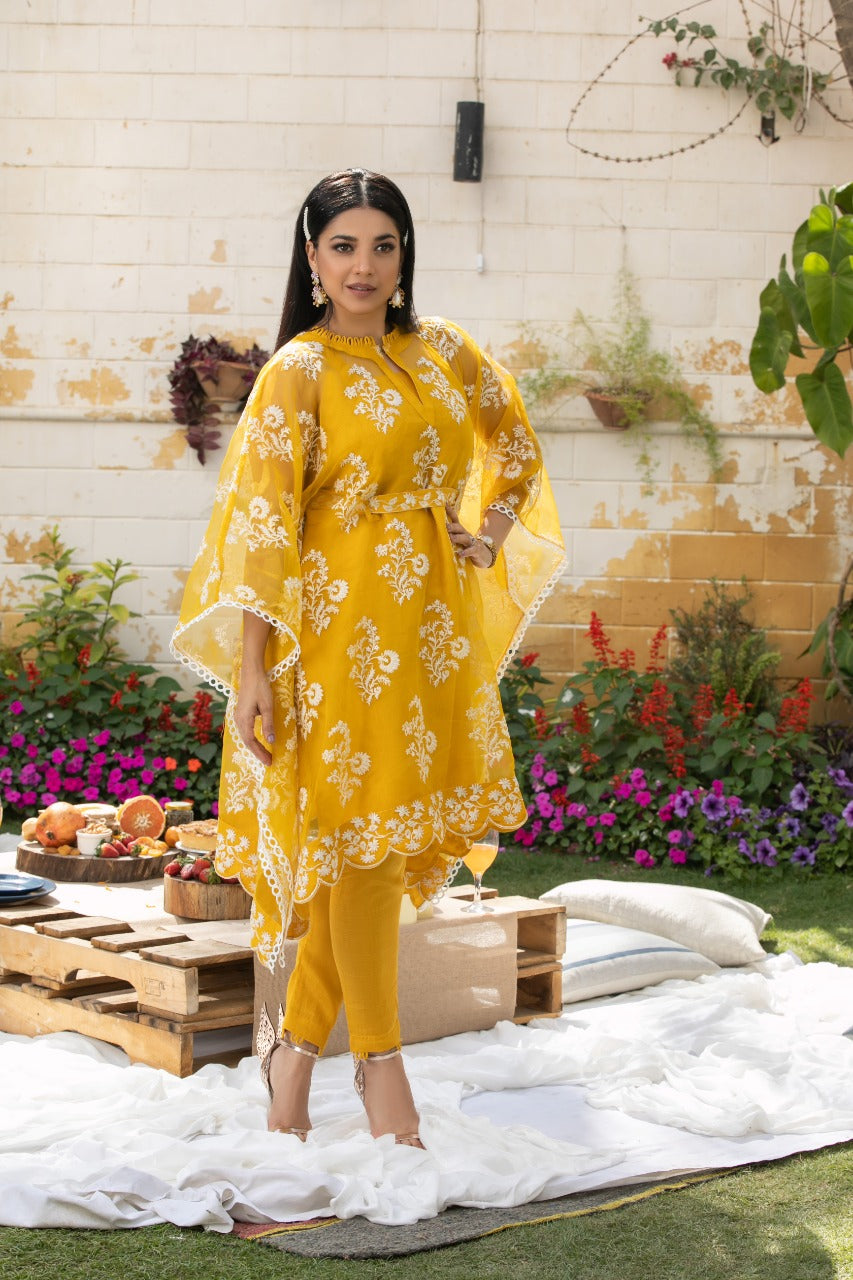 YELLOW ORGANZA - EMB 183