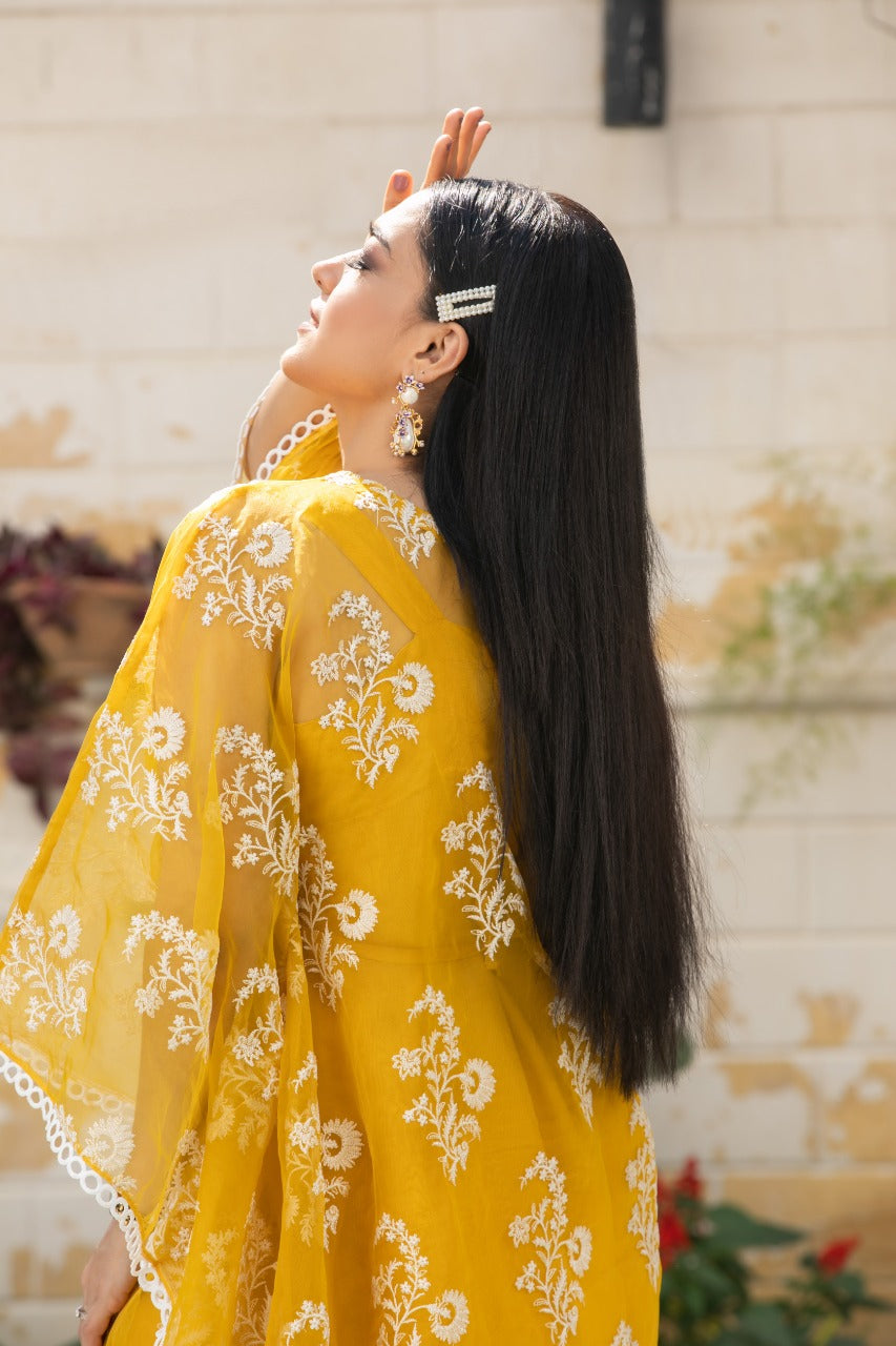 YELLOW ORGANZA - EMB 183