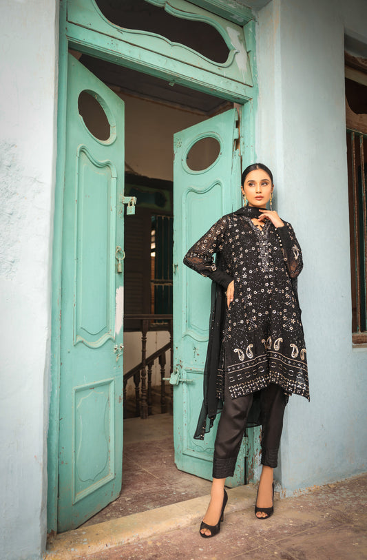 BLACK CHIFFON - EMB 195